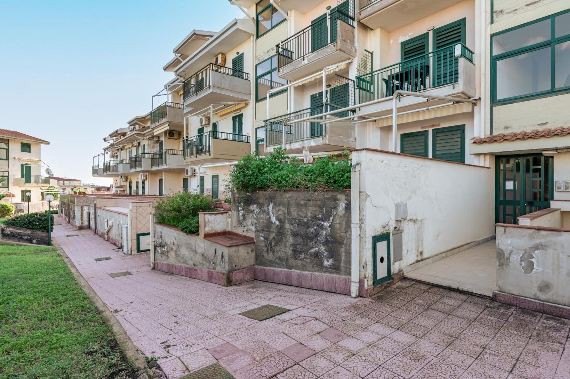 La Casa Di Tobia & Little Paradise Beach Apartments Giardini-Naxos Exterior foto